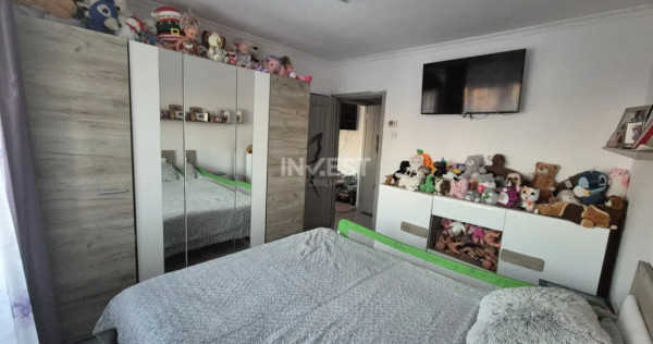 Apartament 3 camere-Podu Ros-Liceul Emil Racovita