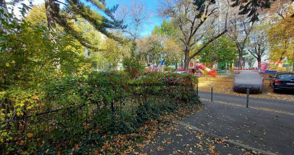 Emil Racovita - Berceni 3 camere