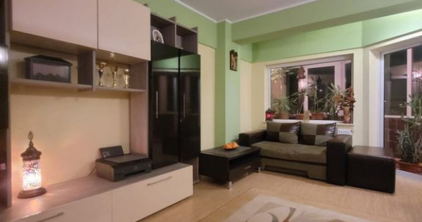 Primo, doua camere decomandat etaj 1