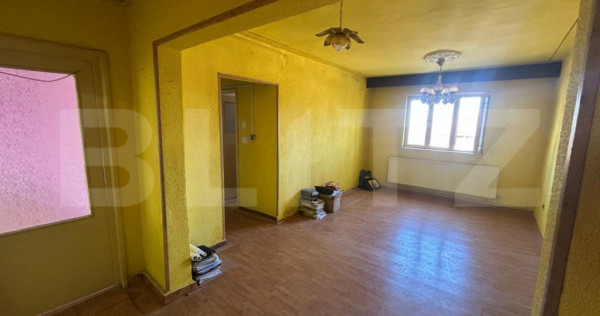 Apartament 4 camere, 81 mp, zona Micro 5