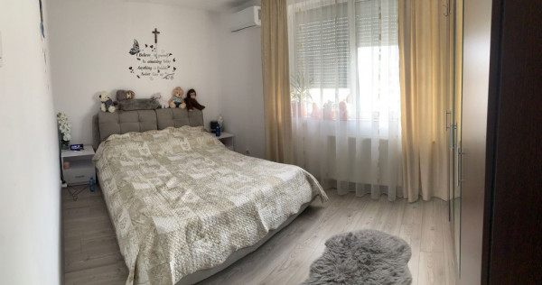 V&acirc;nd apartament 3 camere,șoseaua Colentina,stradal