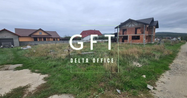 Teren cu autorizație de construire - 5 ari