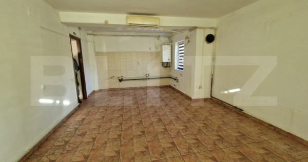 Spatiu comercial 55 mp, vad comercial excelent, parcare incl