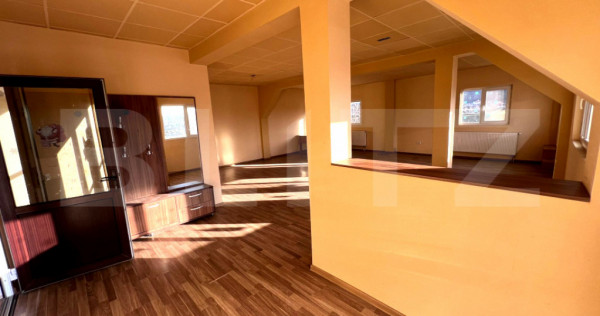 Casă de inchiriat 345mp utili, teren 1.342mp cu potential c
