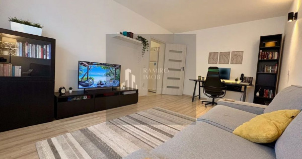 Apartament 3 camere bloc 1980 etaj 2 litf renovat Bd. Obr...