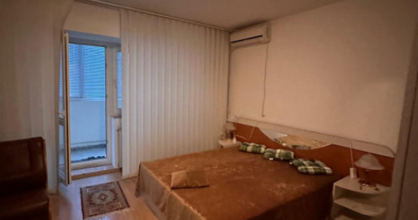 Garsonieră decomandată, situata &icirc;n zona Stadion