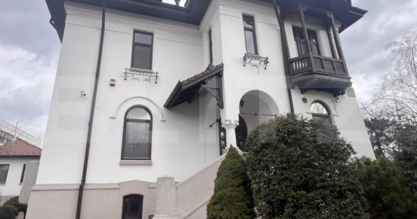 Casa Peresutti, 487 mp utili, curte 1300 mp, Calea Unirii 14