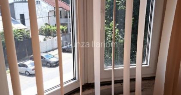 Vitan mall brailita etaj 2