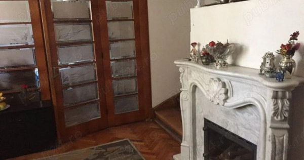 Unirii-Rond Cosbuc!!! Vila D+P+1+M 6 camere,suprafata tot...