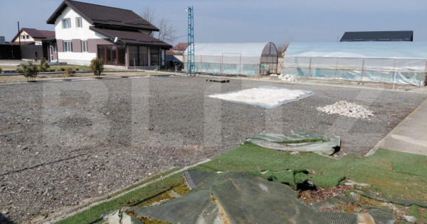 Teren 600mp, Craiova, Cernele.