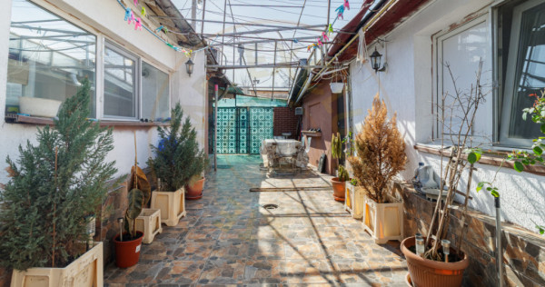 Casa individuala 4 camere, toate utilitatile Salaj