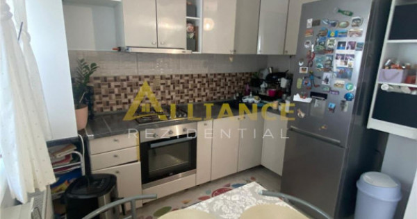 3 Camere gata de mutare