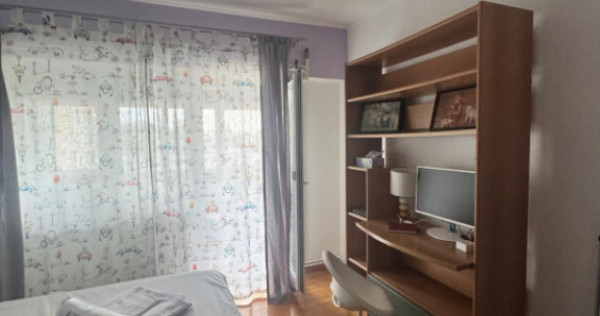 Apartament 3 camere de inchiriat, situat in zona City Park M