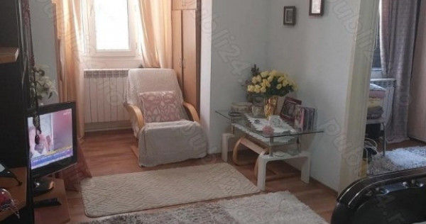 Km 4-5, apartament 2 camere, etaj 2, gaze, vanzari Constanta
