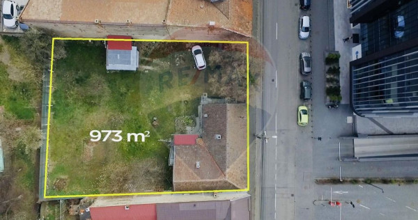 Teren de vanzare in zona Centrala