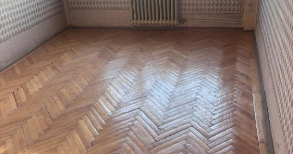 Apartament 2 camere confort 1,Hipodrom etaj 3Liber