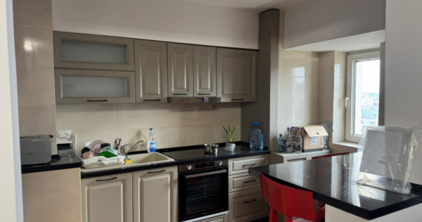 Apartament cu 2 camere de vanzare in zona Piata Unirii