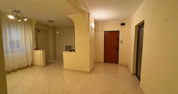 Panduri | 3 camere | 78mp | et 8 | 170.000 euro