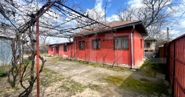Casa pe parter, 75 mp, teren generos 2000mp, zona Troaca -Ro