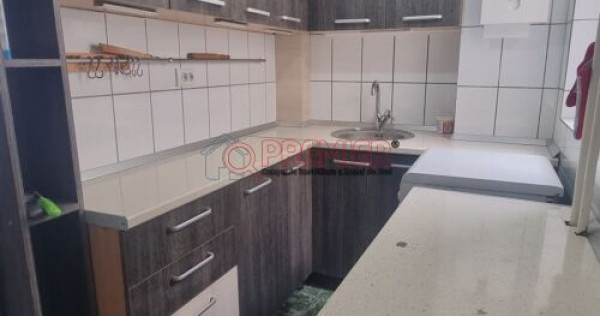 Sector 4 - Apartament 2 camere de v&acirc;nzare Straja &ndash; ideal