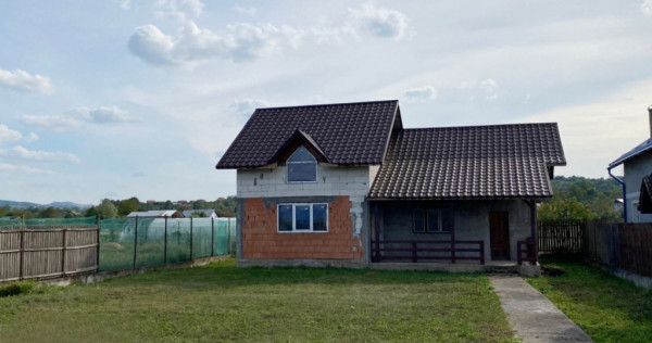 Casă P+M Remetea Chioarului, 135 mp utili, teren 435 mp, 49