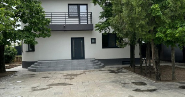 Vilă renovată complet 2023 | 350 mp | curte 550 mp | Drumul Taberei