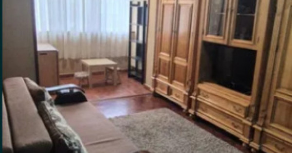 Apartament 2 camere, semidecomandat - zona Vlahuta