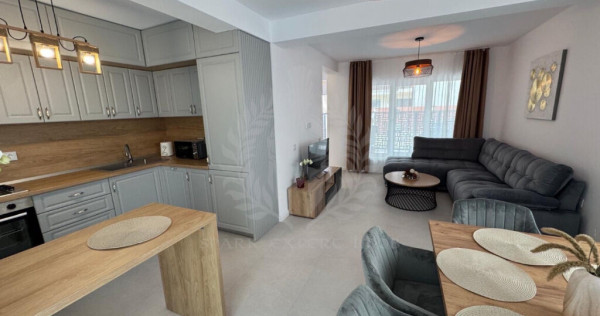 Casa individuală de lux, cuplată, 4 camere, zona