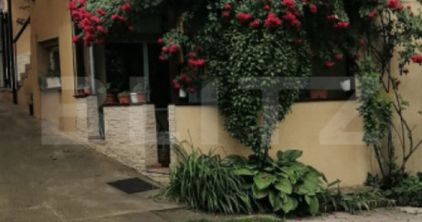 Casa 3 camere, 1079 mp teren, in zona Turda Noua