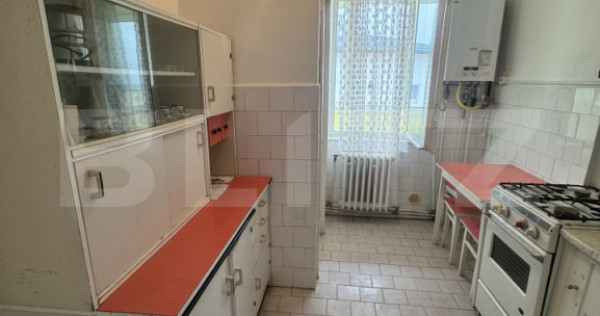 Apartament de v&acirc;nzare in Jibou