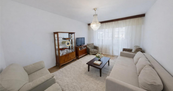 Panorama superba, 4 camere, 2 bai, 2 balcoane, Racadau, Bras