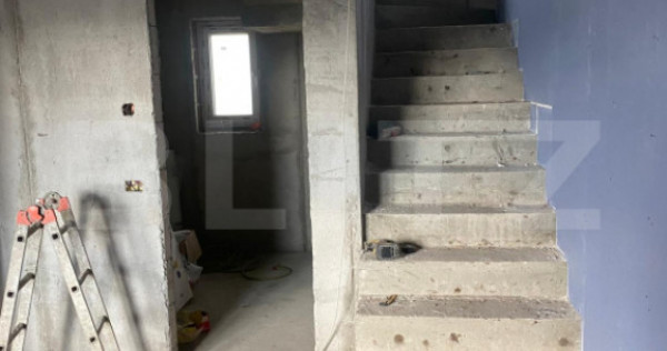 Duplex de vanzare, cu 4 camere, 114 mp util, 250 mp teren, z