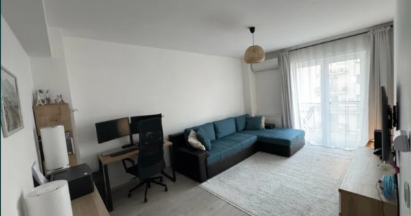 Apartament 2 camere, decomandat - zona Tractorul