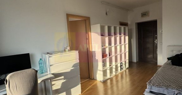 Garsonieră cu balcon Complexul Rasarit de Soare, Titan