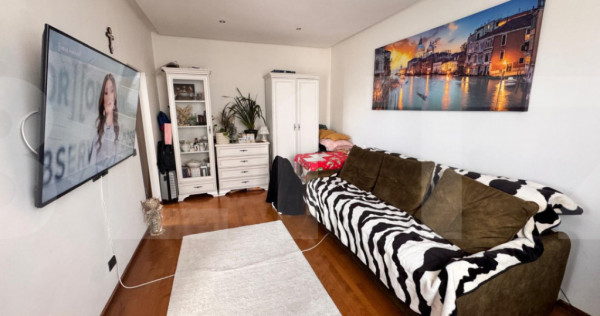 Casă calcan tip garsonieră - curte proprie &ndash; zona Liceul