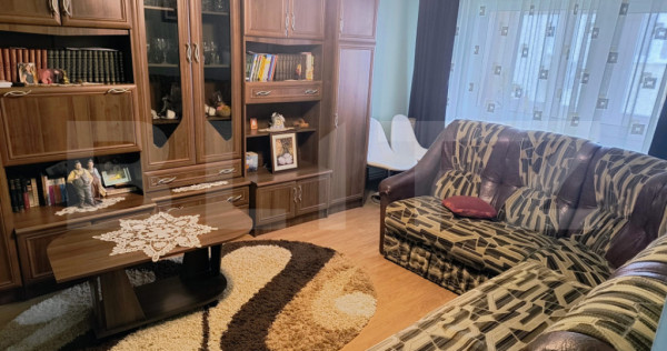Apartament cu 3 camere, decomandat, 66 mp, etaj 4 - Dej
