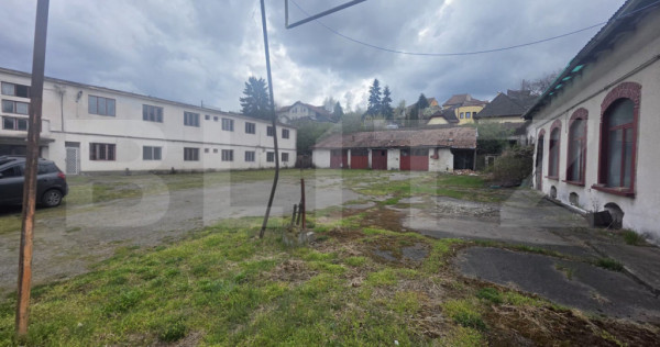 Teren semicentral 3000 mp &ndash; ideal pentru benzinărie, maga