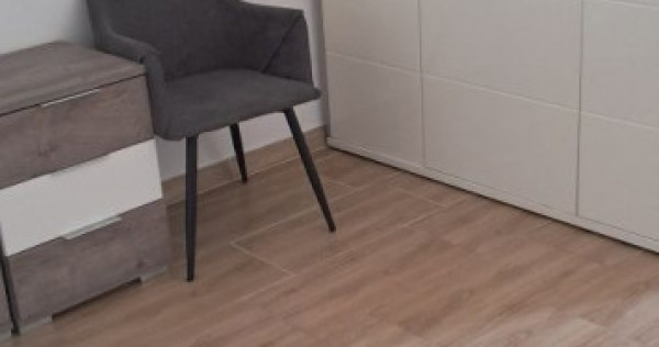 Dristor fix la metrou etaj 4