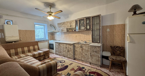 2 cam. 55 mp, decomandat, et.4, str. Manastirii