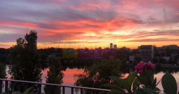 Vanzare ap. 3 cam. cu vedere panoramica pe malul lacului ...