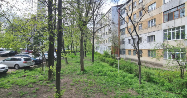 Apartament 2 camere decomandate, spațios- Centru, Petru Rar