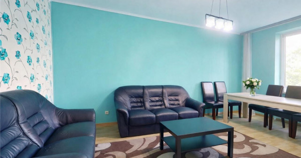 Tur 3D! Decomandat si ergonomic configurat, Semicentral, Bra