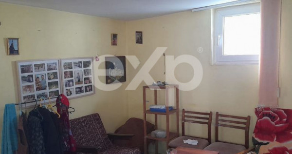 De v&acirc;nzare casă , 4 camere, 2 bai, 2 bucătarii, zona Viil