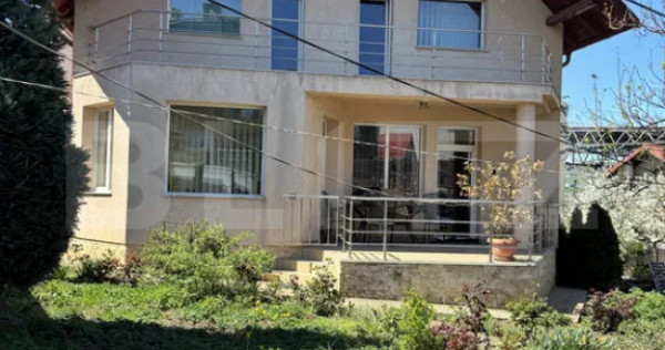 Casa de inchiriat, 8 camere, 800 mp, in Gruia langa stadion