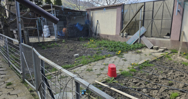 Teren insorit in zona Ocol, pe o strada linistita