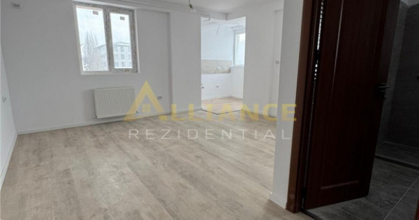 Garsoniera 30,8 mp | Etaj 3/3 cu lift | Loc parcare inclus |