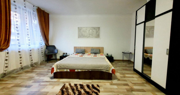 &Icirc;nchiriere garsoniera, situata &icirc;n T&acirc;rgu Jiu, Str.Garofite