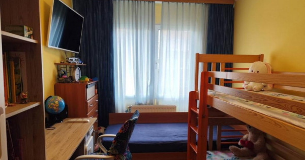 Apartament de 3 camere ( E-S-V )-Astra