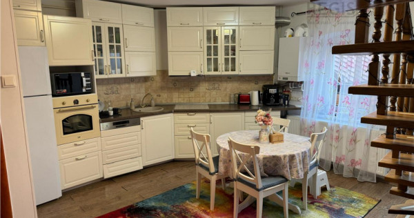 Proprietate rara in Schei/penthouse pe doua niveluri