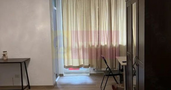 Garsonieră renovată de v&acirc;nzare Vitan, zona Stadion Oli...